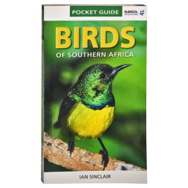 Pocket Guide Birds Of Southern Africa (Paperback) 9781770077690 ...