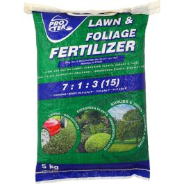 Protek Lawn & Foliage 7:1:3 (15) Fertilizer 5kg 15LAWN0005 | Chamberlain