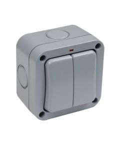 Masterplug Outdoor Single 2-Lever 2-Way Switch WP42